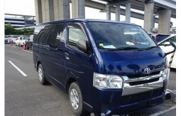 toyota-hiace-gl-package-2016-small-0