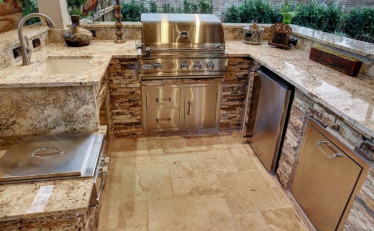 outdoor-kitchen-countertops-big-0