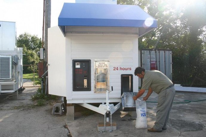 affordable-water-vending-machine-in-florida-big-0